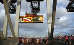 Bunte Kiste: In Rotterdam wurde jetzt der 10millionste Container innerhalb eines Jahres umgeschlagen